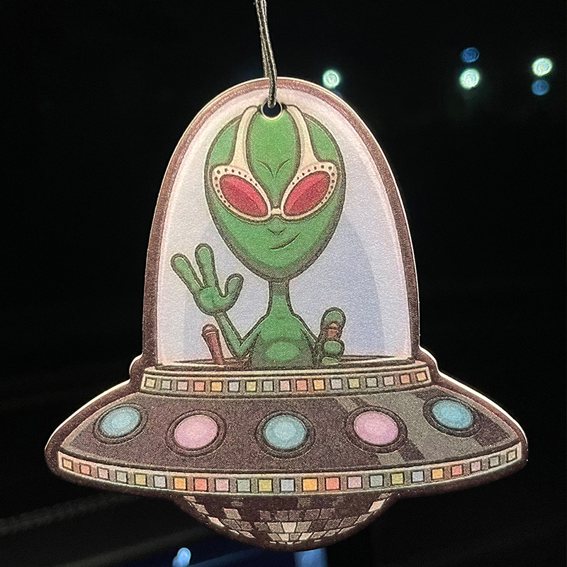 Quirky and Fun Alien, V-Sign H - Perfume Và Fragrance ulasan dan harga